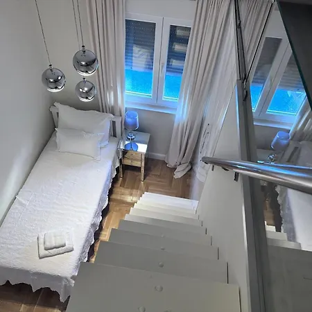 Apartment Islandsea - High End Retreat With Breathtaking Sea Views